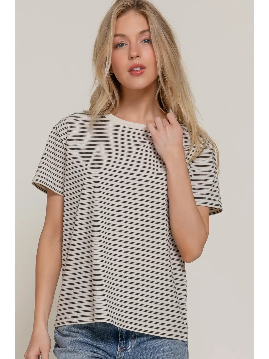 Short Sleeve Stripe Round Neck Top
