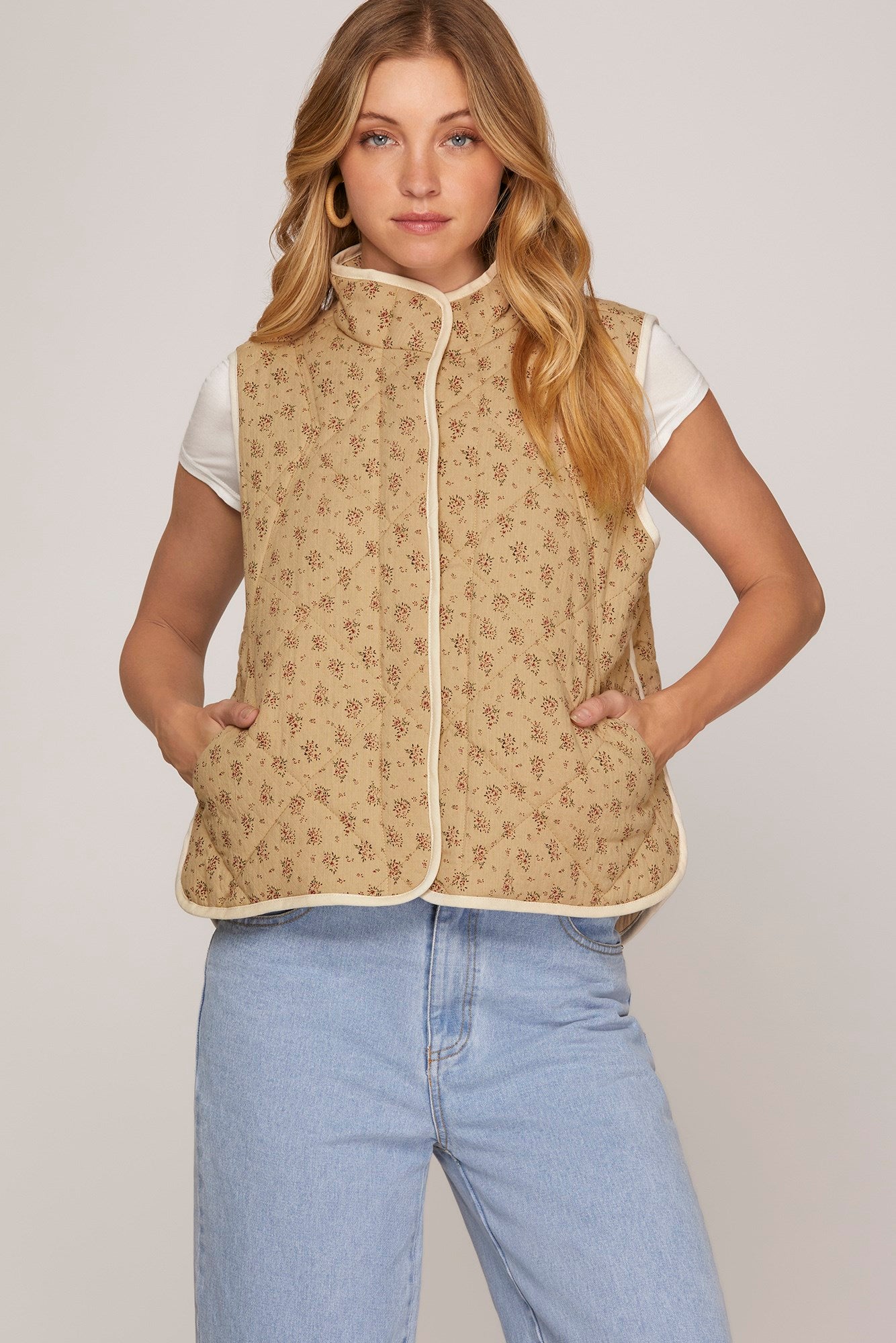 Floral Quilted Vest-Taupe