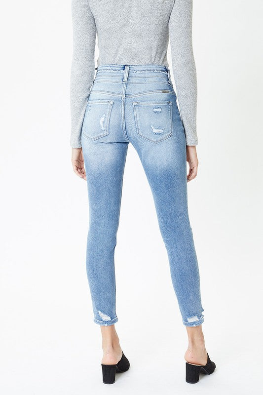 Magnolia Medium Wash Kancan Jeans