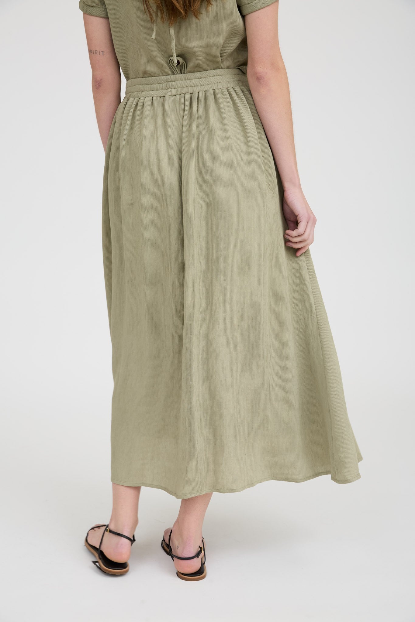 Crinkle Midi Olive Skirt