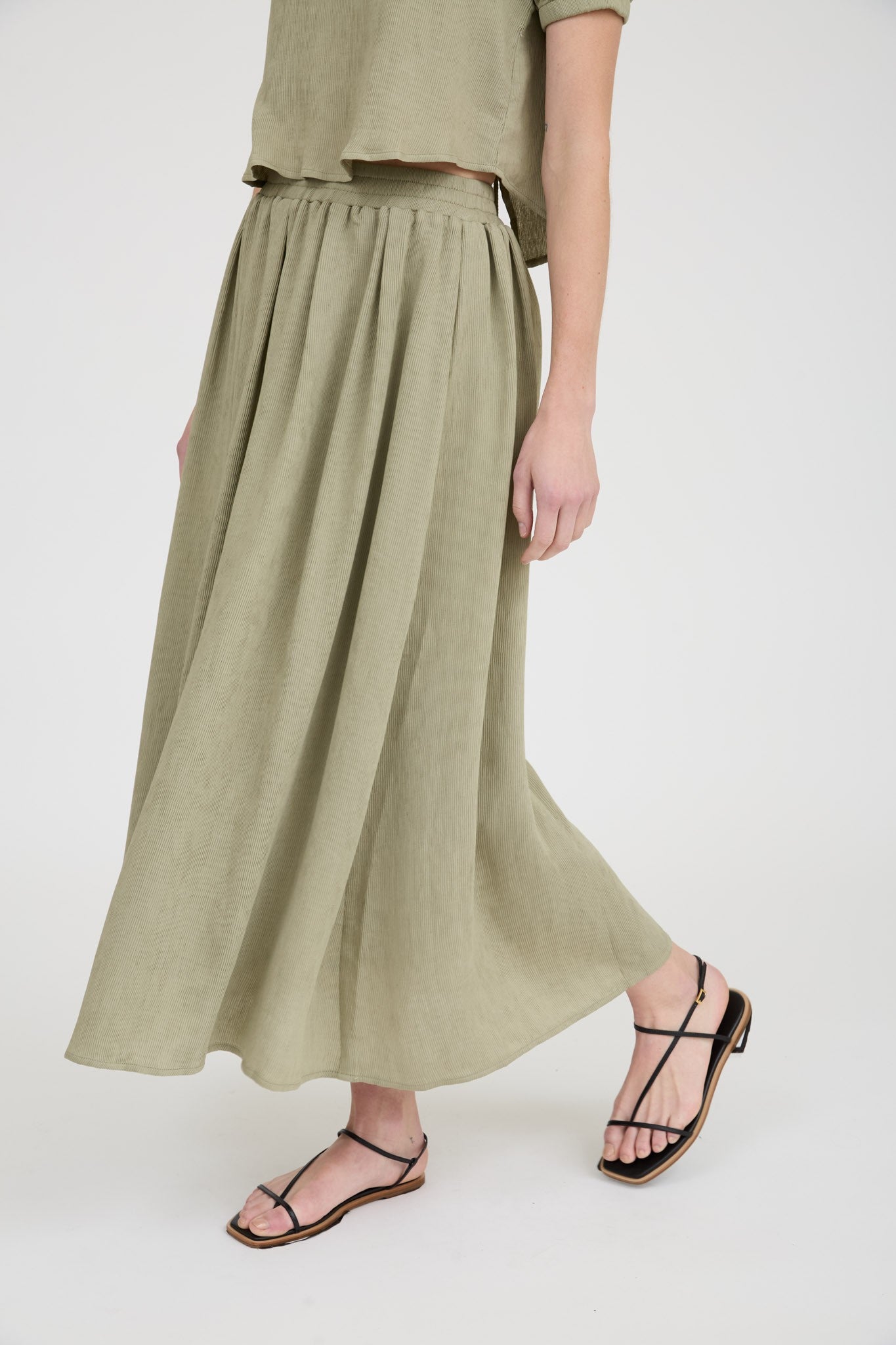 Crinkle Midi Olive Skirt