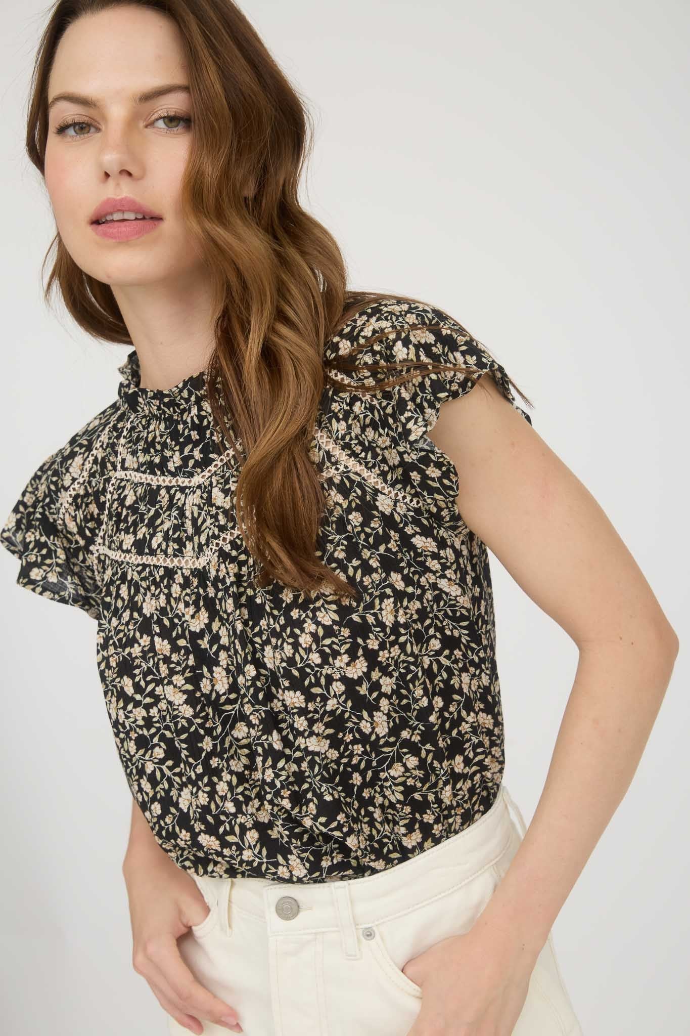 Floral Ruffle Short Sleeve Top
