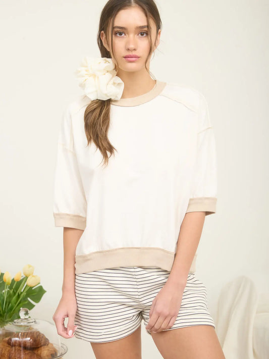 Contrast Trim Short Sleeve Top
