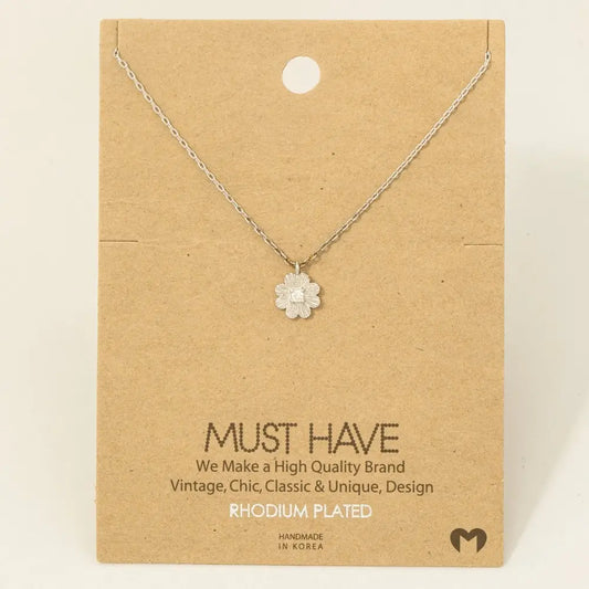 Dainty Flower Necklace