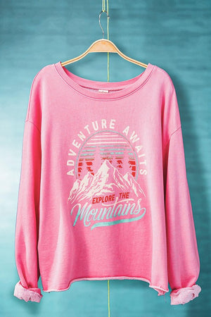 Explore the Mountains Graphic Sweatshirt